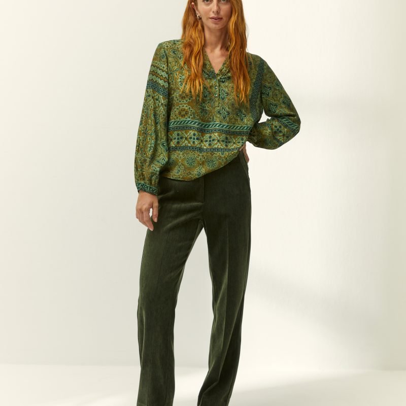 Pantalón efecto ante Paz Torras